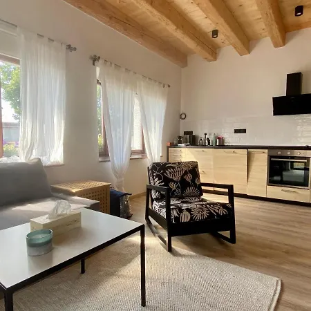 Relax Na Statku U Orlické Přehrady Klucenice