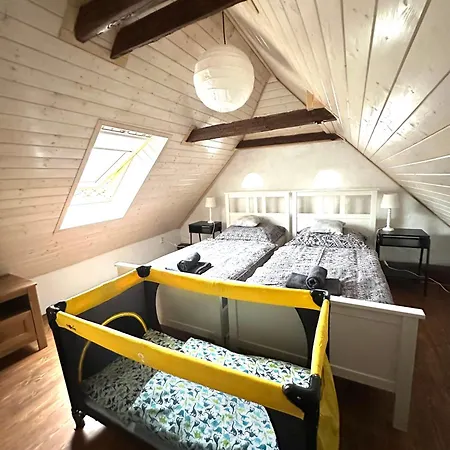 Relax Na Statku U Orlicke Prehrady Apartament