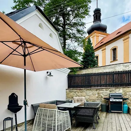 Relax Na Statku U Orlicke Prehrady Apartment Klucenice