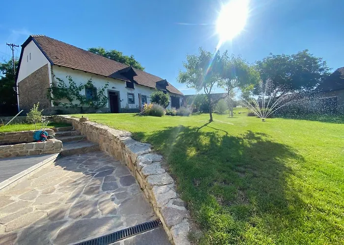 Relax Na Statku U Orlicke Prehrady Appartement *